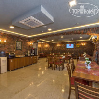 Aprilis Gold Hotel 