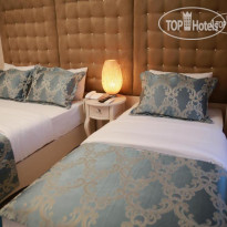 Pelican House Hotel