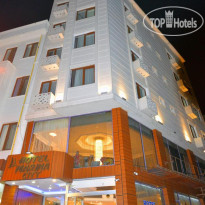 Marina City Hotel