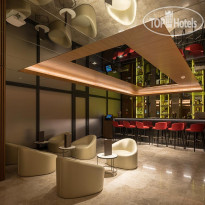 The Craton Hotel Onix Bar