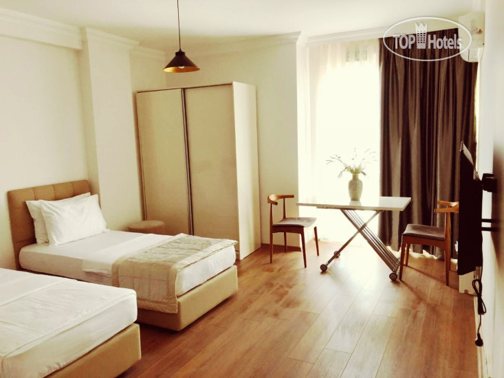 Фотографии отеля  Joy Suites 