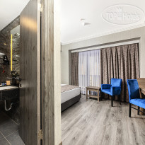 Demiray Hotel