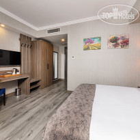 Demiray Hotel
