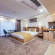 Roys Hotel & Suites 