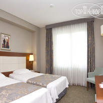 InnPera International Hotel 