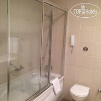 TAV Airport Ванная комната