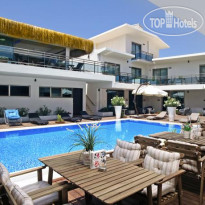 Best Western Plus Cesme Hotel Бассейн