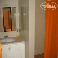 Arinnanda Hotel