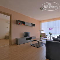 Delmar Suites & Residence