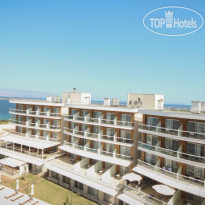 La Quinta By Wyndham Cesme 
