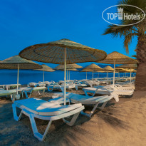 Sunprime Beachfront Hotel 