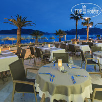 Sunprime Beachfront Hotel 