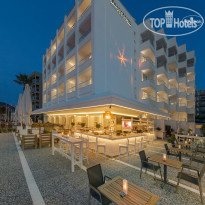 Sunprime Beachfront Hotel 