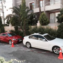 Club Seven Hotel Парковка