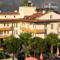 Club Seven Hotel Отель