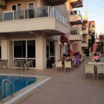 Club Seven Hotel Отель