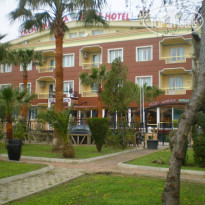 Blue Yacht Marina Apart Hotel 