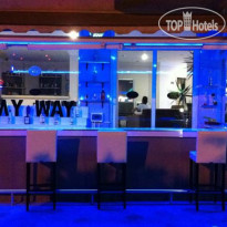 My Way Hotel Бар
