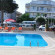 Moni Hotel Бассейн