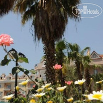 Club Caprice Suites Территория отеля