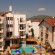 Saffron Apart Hotel 