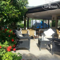 Champagne Apart Hotel Ресторан