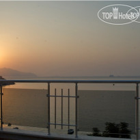 Pine Beach Boutique Hotel 