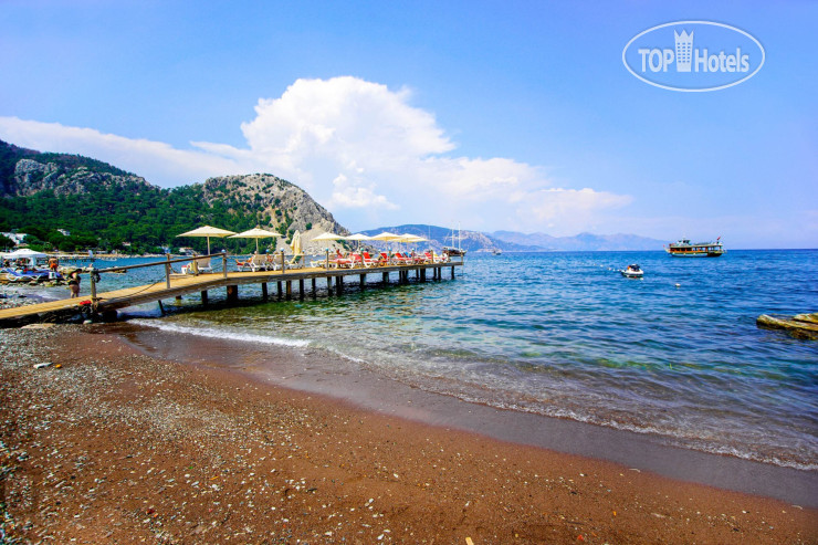 Пляж в Turunc Bay Conti Boutique Hotel