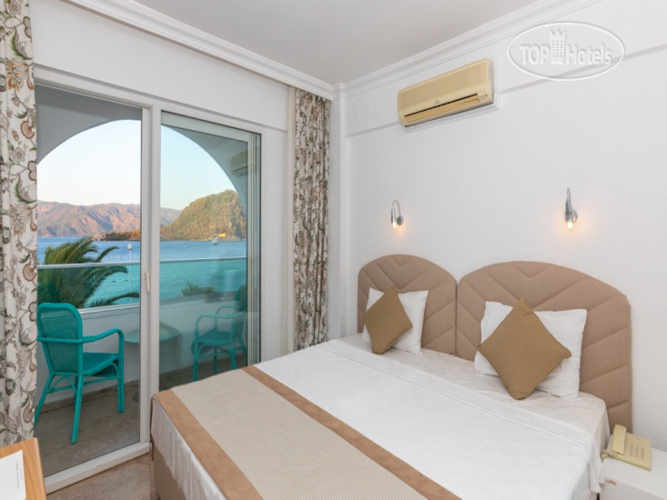 Hotel photo Contess By Faros 3*