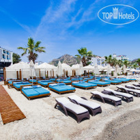 Class Unique Beach