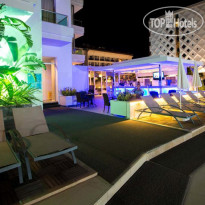 Supreme Beach Hotel