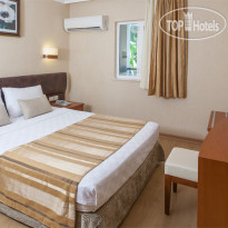 Julian Club Hotel