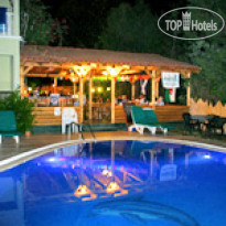 Club Petunya Apartments 