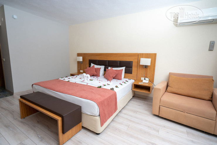 Hotel photo Begonville 3*