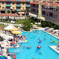 Midpoint Club & Suites 