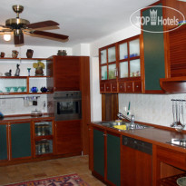 Marphe Hotel Suites & Villas 