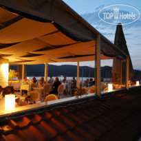 Yacht Boheme Hotel