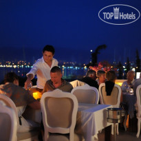 Yacht Boheme Hotel