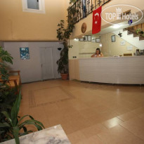 California Apart Hotel