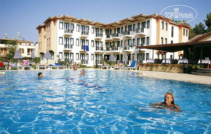 Hotel photo Bezay 3*
