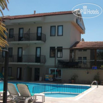 Poppy Apart Hotel Отель