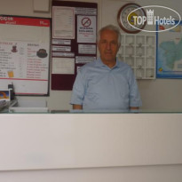 Cicek Hotel Стойка регистрации