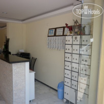 Ozgur Hotel Стойка регистрации