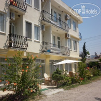 Ozgur Hotel Отель