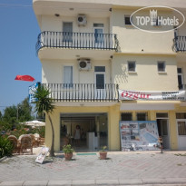 Ozgur Hotel Отель