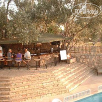 Cypriot Hotel Бар