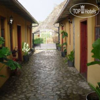 Isa M. Guesthouse Отель