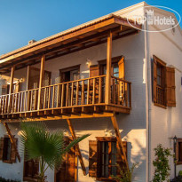Courtyard Hotel