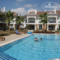 Golden Life Blue Green Residence