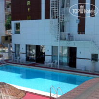 Yildirim Hotel Бассейн